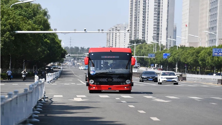 unmanned buses supplier
