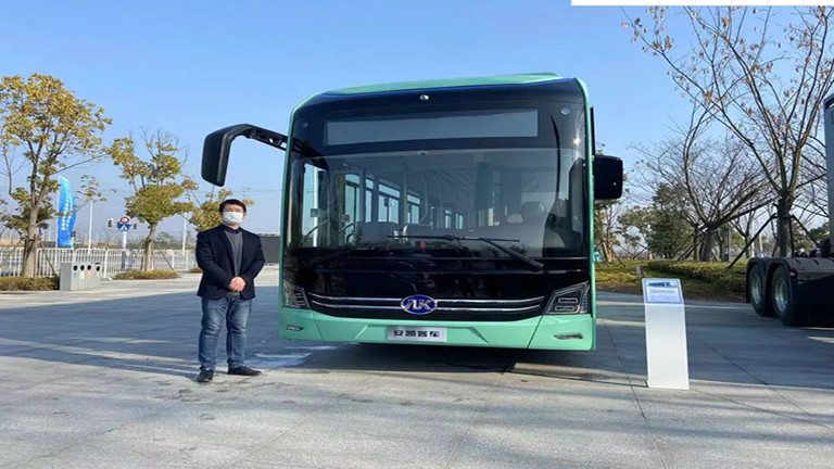 driverless buses