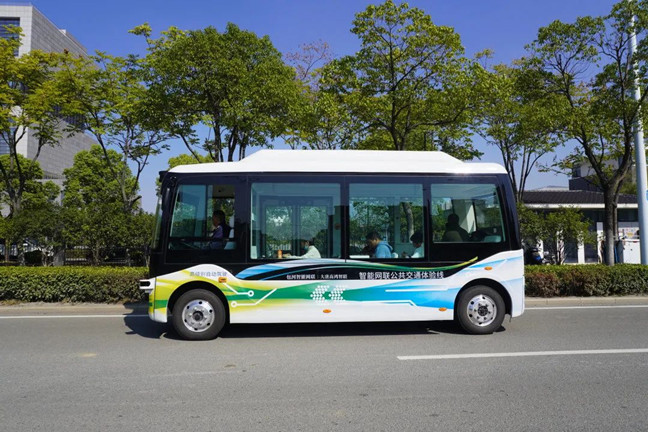 autobús urbano de conducción autónoma