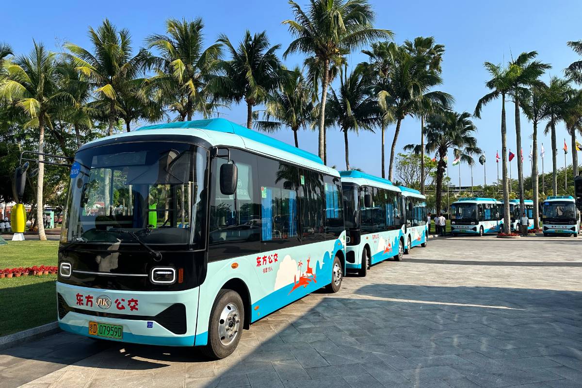 E60 Mini Electric City Bus