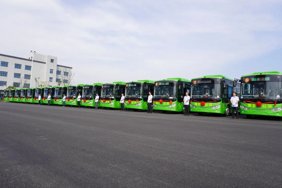 Lote de autobuses Ankai de alta calidad entregados a la ciudad de Qianshan