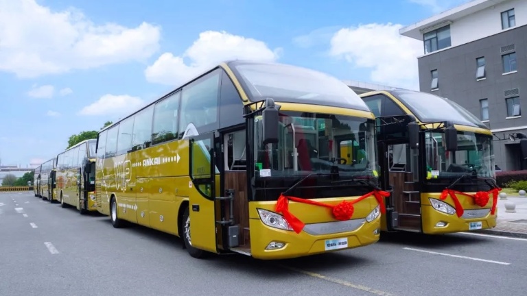 Los autobuses turísticos Ankai A6 y A8 se entregan al cliente de Changsha