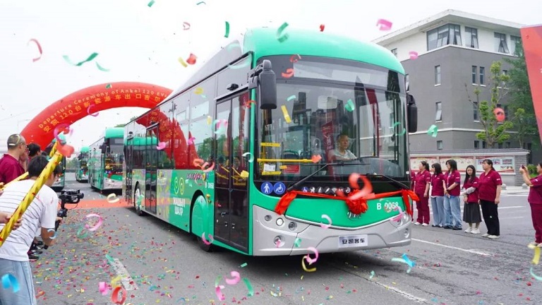 ¡Nuevo avance en Asia Central! Ankai exporta 120 autobuses de nueva energía a Kirguistán.